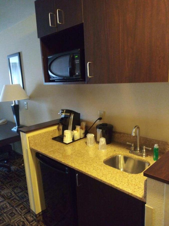 Holiday Inn Express & Suites Zanesville North By Ihg Bagian luar foto