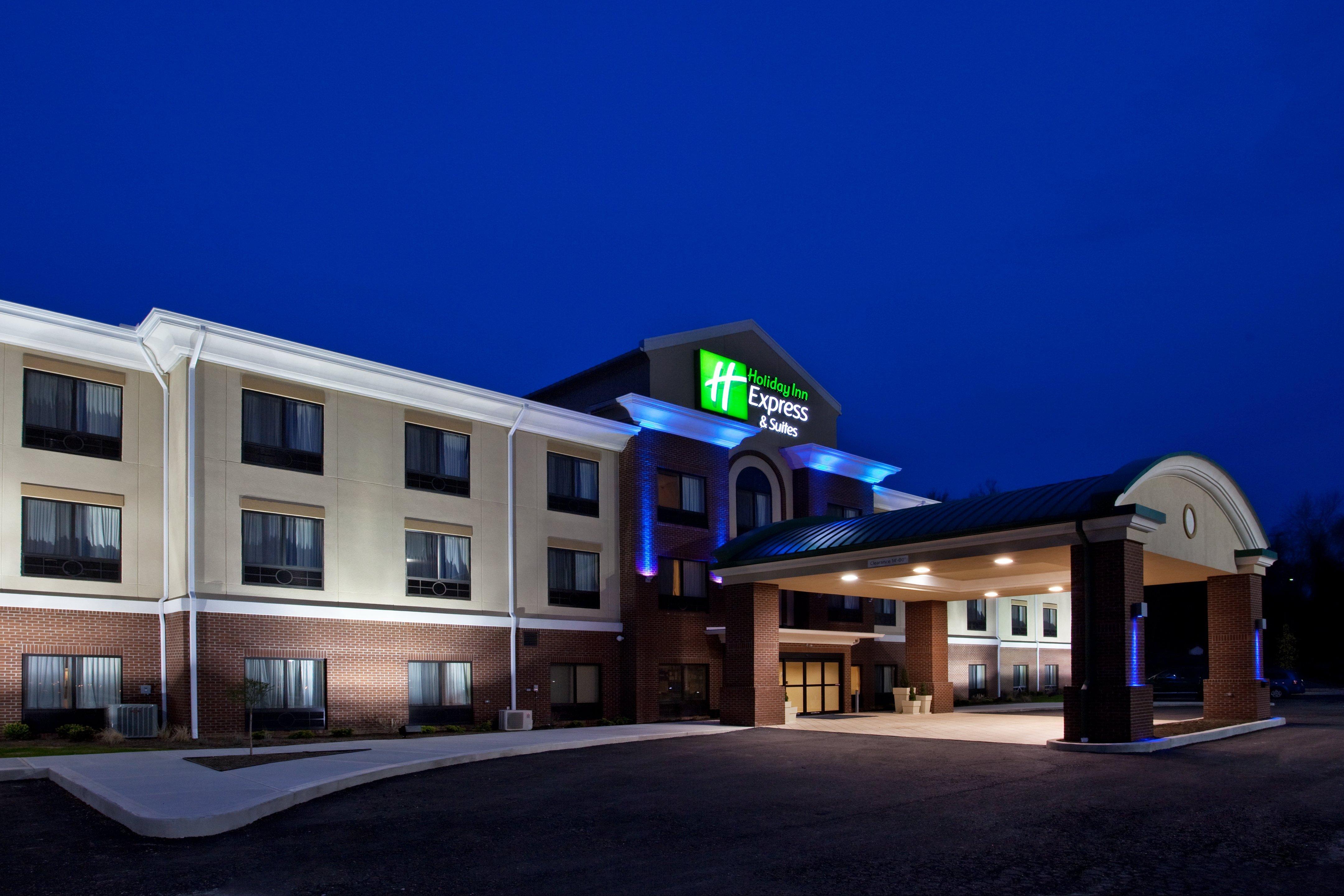 Holiday Inn Express & Suites Zanesville North By Ihg Bagian luar foto